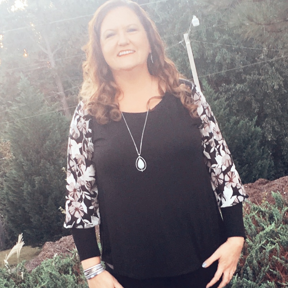 Meet your Posher, Crystal